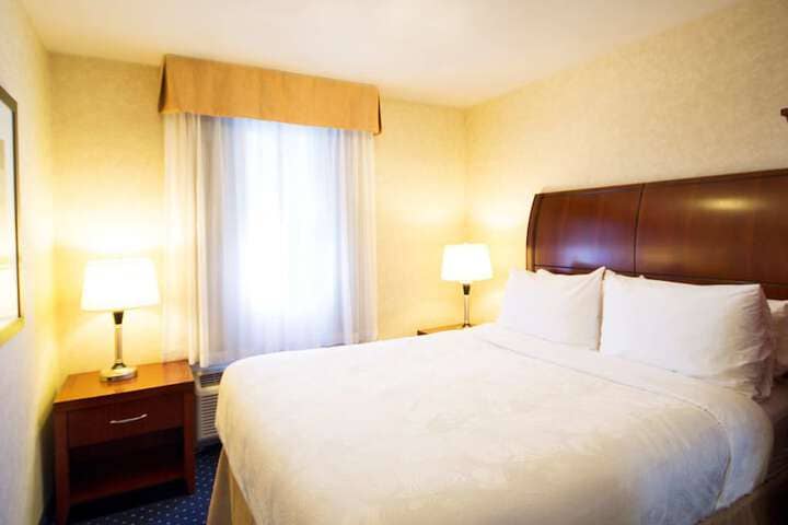 Room 16 of 74