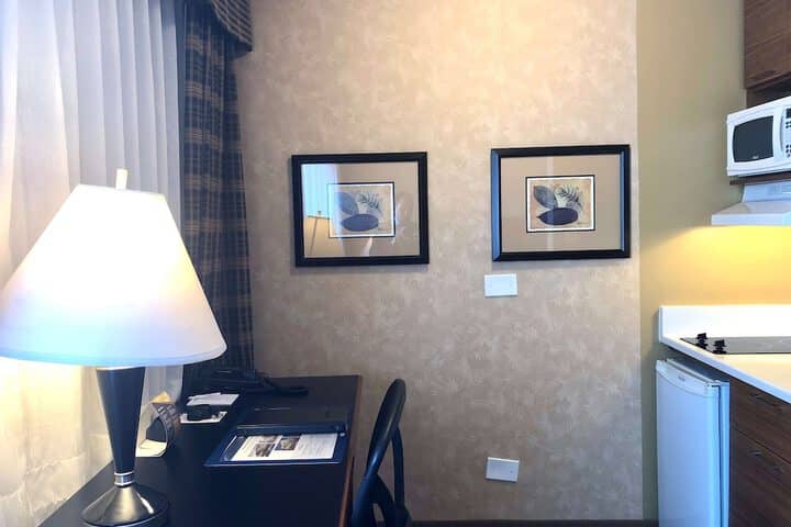 Room 47 of 74