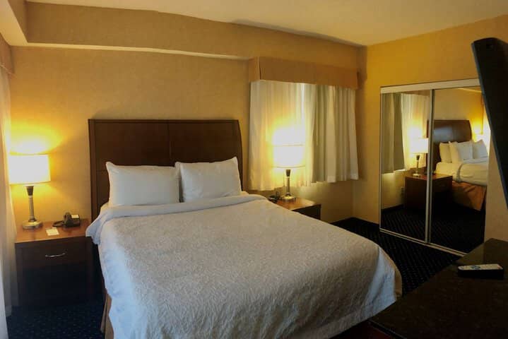Room 19 of 74